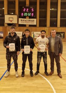 3a42fd61-27b6-43b7-aa59-2eb9481125a4