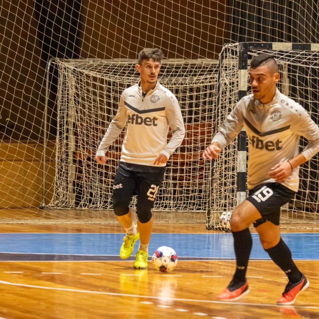 „Етър“ пак отстъпи на „Амиго“, но след силна игра