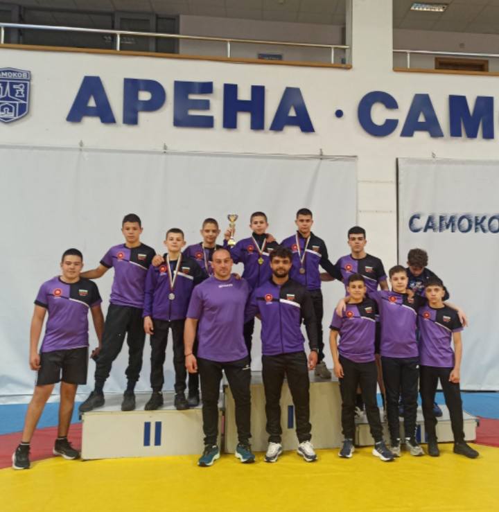 Аспарух Анастасов с титла за „Илия Павлов“, клубът с още две сребърни и бронзово отличие