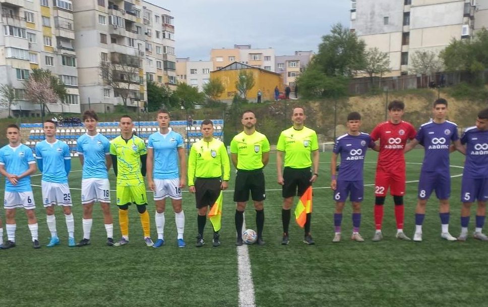„Етър“ U17 с важна победа над „Арда“, голове на Евгени Пейчев и Весeлин Чамурков