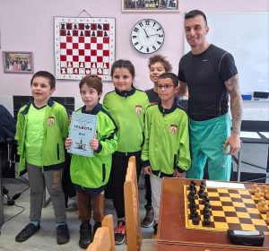 IMG-deb1d3aaaf2f11c0255962f379d97818-V